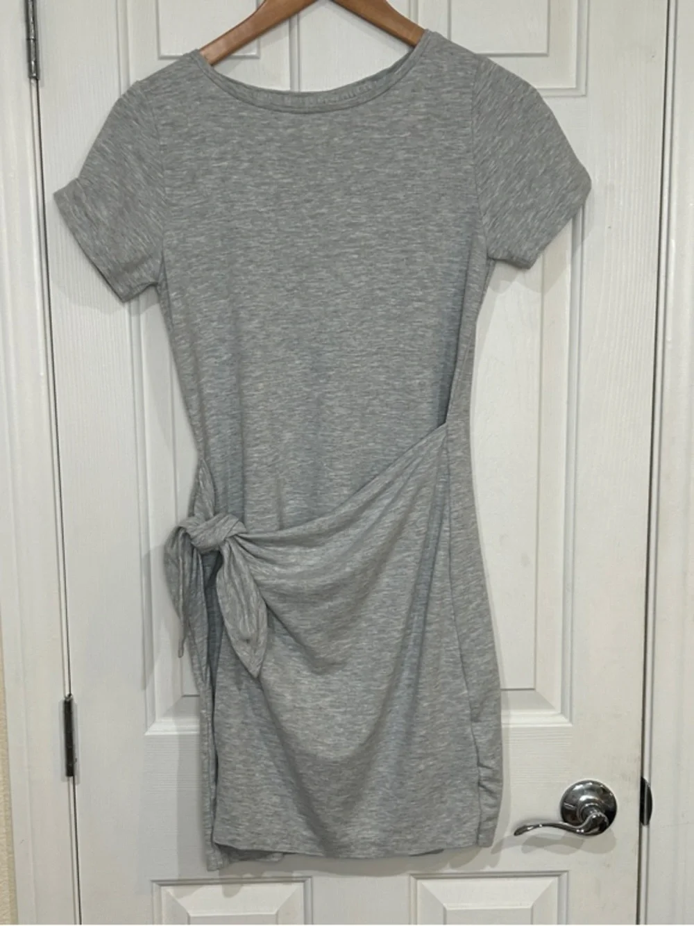 Club Monaco Heather Grey Side Knot T-Shirt Dress Size M